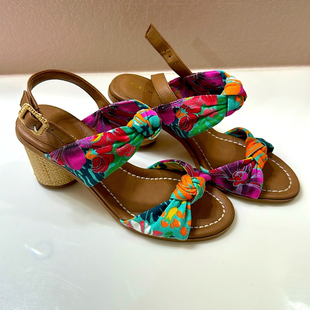 Floral sandals